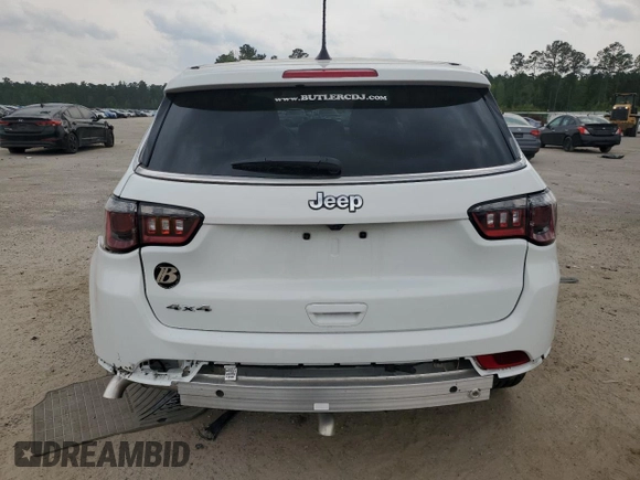 2024 Jeep Compass Sport z VIN 3C4NJDAN8RT157988, wystawiony jako Copart lot #52944995 z przebiegiem 7 740 mil mil oraz Szkoda całkowita • Salvage title. Historia ofert i sprzedaży dostępna na DreamBid. Obrazek 6.