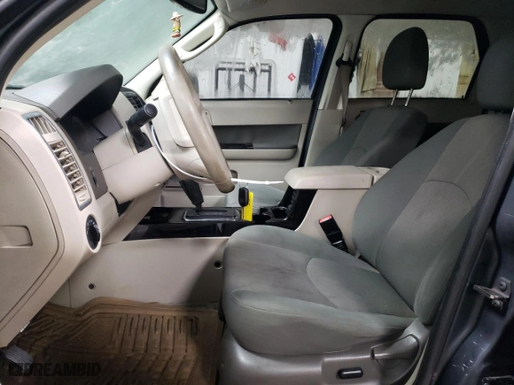 2010 Mazda Tribute Touring with VIN 4F2CY9C70AKM07812, listed as a Copart auction lot 42432055 with 132,562 mi miles and Salvage Title. Bid and sale history available at carsss.com. Image 7.
