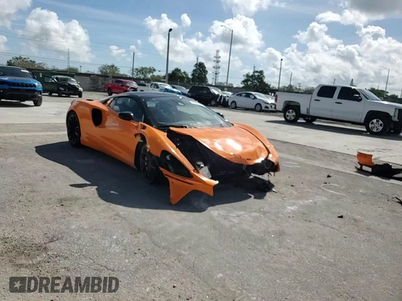 2025 McLaren Artura z VIN SBM16BEA8SW002943, wystawiony jako Copart lot #43462325 z przebiegiem Nie podano mil oraz Szkody całkowita. Historia ofert i sprzedaży dostępna na DreamBid. Obrazek 10.