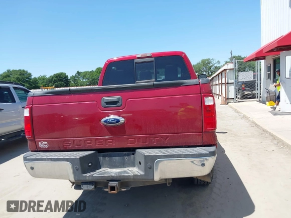 2013 Ford F-250 XL z VIN 1FT7W2BT5DEA90626, wystawiony jako IAAI lot #41978672 z przebiegiem 183 917 mil mil oraz . Historia ofert i sprzedaży dostępna na DreamBid. Obrazek 16.