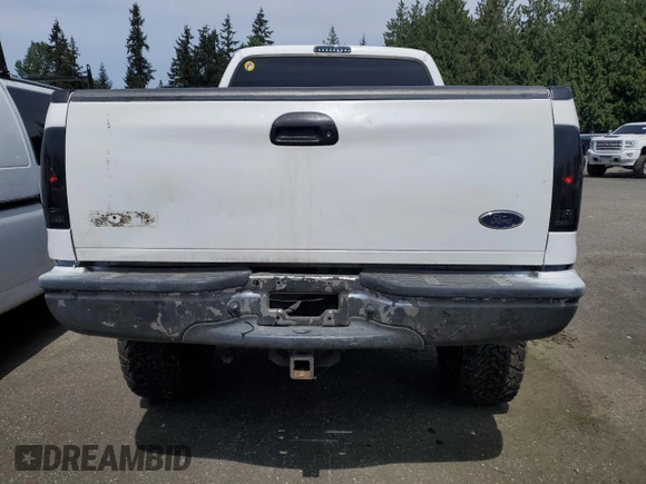 1999 Ford F-250 XL с VIN 1FTNW21F2XEB02500, выставлен на аукционе Copart как лот 54063035 с пробегом 146 564 миль миль и Списание • Salvage title. История ставок и продаж доступна на DreamBid. Изображение 6.