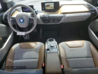 2016 BMW i3 z VIN WBY1Z4C50GV506450, wystawiony jako Copart lot #54449865 z przebiegiem 102 575 mil mil oraz Szkody całkowita. Historia ofert i sprzedaży dostępna na DreamBid. Obrazek 8.