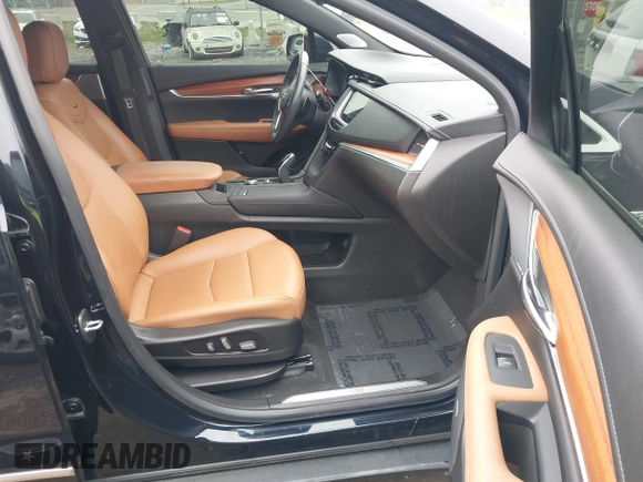 2021 Cadillac XT5 AWD Premium Luxury with VIN 1GYKNDRS6MZ147571, listed as a IAAI auction lot 41864286 with 46,144 mi miles. Bid and sale history available at carsss.com. Image 5.