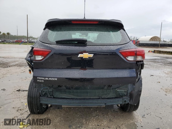 2021 Chevrolet TrailBlazer LS with VIN KL79MNSL1MB030762, listed as a Copart auction lot 60478544 with 18,994 mi miles and Salvage Title. Bid and sale history available at DreamBid. Image 6.