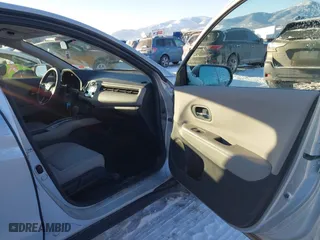 2016 Honda HR-V LX with VIN 3CZRU6H32GM732807, listed as a IAAI auction lot 41522896 with 136,074 mi miles. Bid and sale history available at carsss.com. Image 5.