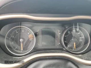 2017 Jeep Cherokee Sport z VIN 1C4PJLABXHW578368, wystawiony jako Copart lot #57166745 z przebiegiem Nie podano mil oraz Szkoda całkowita • Salvage title. Historia ofert i sprzedaży dostępna na DreamBid. Obrazek 9.