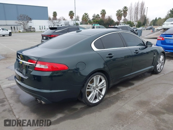 2010 Jaguar XF Supercharged with VIN SAJWA0HE8AMR78233, listed as a IAAI auction lot 41658411 with 69,158 mi miles. Bid and sale history available at carsss.com. Image 4.
