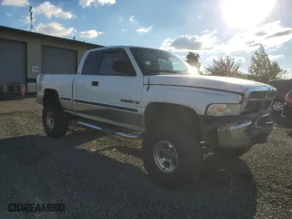1998 Dodge Ram 1500 with VIN 3B7HF13Y5WG178306, listed as a Copart auction lot 72273924 with 275,313 mi miles and Salvage Title. Bid and sale history available at carsss.com. Image 4.