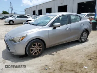2016 Scion iA z VIN 3MYDLBZV5GY101992, wystawiony jako Copart lot #55392265 z przebiegiem 120 669 mil mil oraz Szkody całkowita. Historia ofert i sprzedaży dostępna na DreamBid. Obrazek 1.