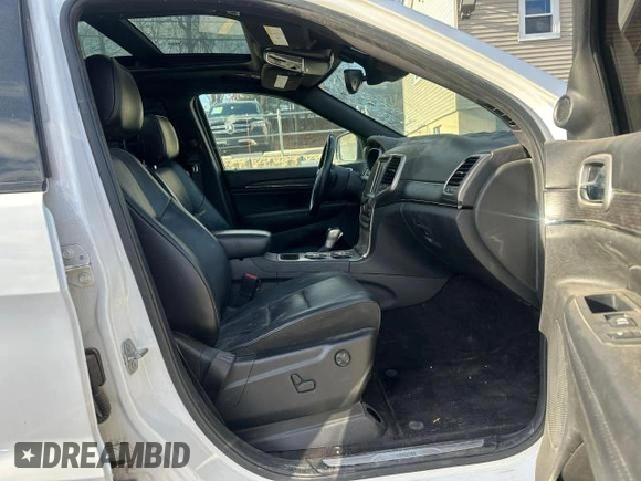 2018 Jeep Grand Cherokee High Altitude with VIN 1C4RJECG0JC110458, listed as a Copart auction lot 42533655 with 85,675 mi miles and Clean title. Bid and sale history available at DreamBid. Image 8.