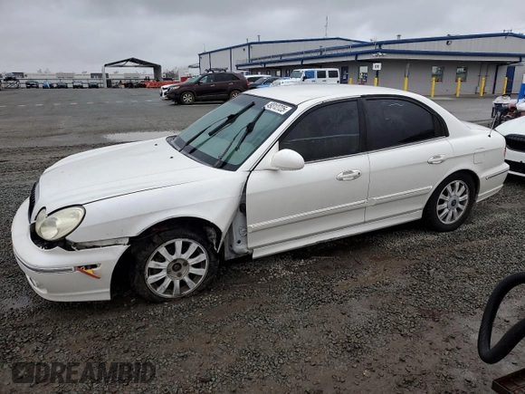 2004 Hyundai Sonata GLS with VIN KMHWF35H54A978952, listed as a Copart auction lot 49312725 with 0 mi miles and Salvage Title. Bid and sale history available at carsss.com. Image 1.