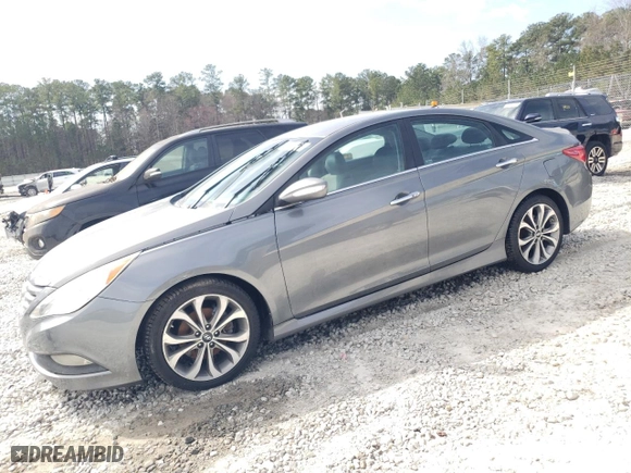 2014 Hyundai Sonata SE with VIN 5NPEC4AC2EH814965, listed as a Copart auction lot 48360215 with 161,156 mi miles and Clean Title. Bid and sale history available at carsss.com. Image 1.