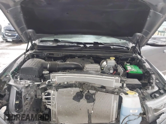 2020 Ram 1500 Limited with VIN 1C6SRFHT9LN119146, listed as a IAAI auction lot 41582521 with 115,886 mi miles. Bid and sale history available at carsss.com. Image 10.