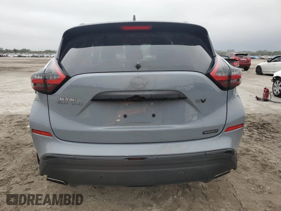 2023 Nissan Murano SV z VIN 5N1AZ2BJ0PC138069, wystawiony jako Copart lot #41884095 z przebiegiem 15 443 mil mil oraz Szkoda całkowita • Salvage title. Historia ofert i sprzedaży dostępna na DreamBid. Obrazek 6.