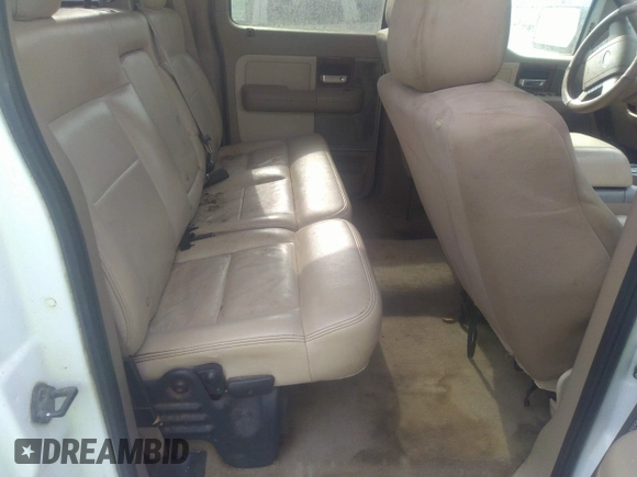 2004 Ford F-150 XLT with VIN 1FTPW12534KB76434, listed as a IAAI auction lot 42286314 with 291,902 mi miles and . Bid and sale history available at DreamBid. Image 8.