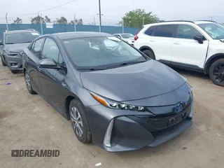 2020 Toyota Prius LE with VIN JTDKARFP6L3153192, listed as a IAAI auction lot 42357111 with 68,561 mi miles and . Bid and sale history available at DreamBid. Image 1.