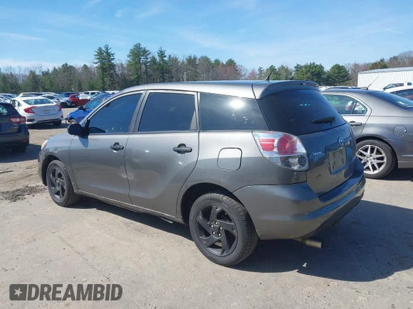 2006 Toyota Matrix STD with VIN 2T1KR32E76C575204, listed as a IAAI auction lot 42079811 with 299,999 mi miles and . Bid and sale history available at carsss.com. Image 3.
