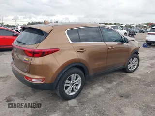 2018 Kia Sportage LX with VIN KNDPM3AC9J7481047, listed as a IAAI auction lot 41636184 with 160,385 mi miles. Bid and sale history available at carsss.com. Image 4.