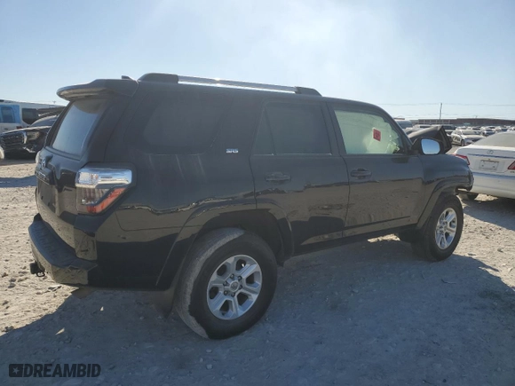 2022 Toyota 4Runner SR5 with VIN JTEEU5JR0N5260179, listed as a Copart auction lot 42678145 with 0 mi miles and Salvage Title. Bid and sale history available at carsss.com. Image 3.