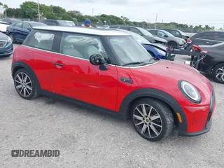 2022 MINI Hardtop Cooper SE with VIN WMW13DJ03N2R56325, listed as a IAAI auction lot 41602318 with 8,345 mi miles and . Bid and sale history available at DreamBid. Image 1.