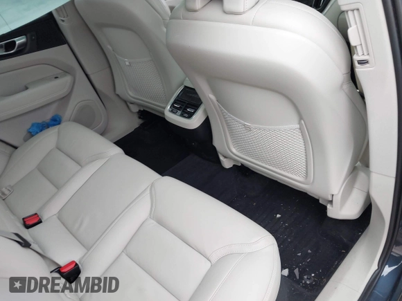 2021 Volvo XC60 Inscription с VIN YV4102DL9M1809904, выставлен на аукционе IAAI как лот 41953852 с пробегом 20 311 миль миль и . История ставок и продаж доступна на DreamBid. Изображение 8.