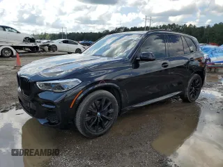 2022 BMW X5 xDrive40i z VIN 5UXCR6C05N9J24395, wystawiony jako Copart lot #58525705 z przebiegiem 38 349 mil mil oraz Szkoda całkowita • Salvage title. Historia ofert i sprzedaży dostępna na DreamBid. Obrazek 1.