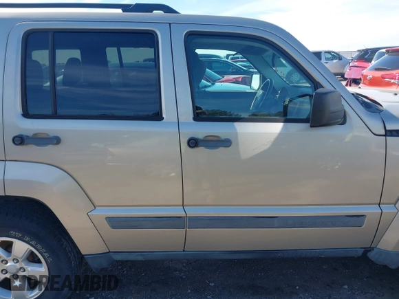 2011 Jeep Liberty Sport Jet with VIN 1J4PN2GK8BW529905, listed as a IAAI auction lot 41600214 with 169,199 mi miles and . Bid and sale history available at carsss.com. Image 13.