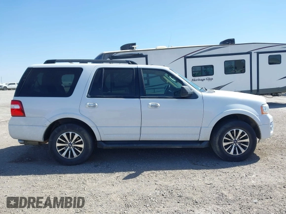 2016 Ford Expedition XLT с VIN 1FMJU1HT1GEF08323, выставлен на аукционе IAAI как лот 41839953 с пробегом 146 464 миль миль и . История ставок и продаж доступна на DreamBid. Изображение 13.