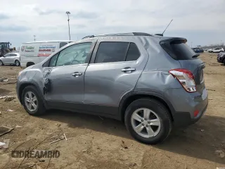 2020 Chevrolet Trax LT z VIN 3GNCJLSB4LL251497, wystawiony jako Copart lot #53252815 z przebiegiem 59 781 mil mil oraz Nie do naprawy. Historia ofert i sprzedaży dostępna na DreamBid. Obrazek 2.