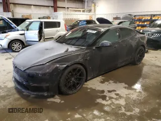 2021 Tesla Model S Long Range z VIN 5YJSA1E59MF434070, wystawiony jako Copart lot #44075475 z przebiegiem 67 767 mil mil oraz Szkoda całkowita • Salvage title. Historia ofert i sprzedaży dostępna na DreamBid. Obrazek 1.