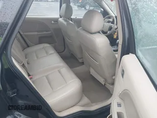 2005 Ford Five Hundred Limited с VIN 1FAHP28195G203299, выставлен на аукционе IAAI как лот 41845157 с пробегом 130 083 миль миль и . История ставок и продаж доступна на DreamBid. Изображение 8.