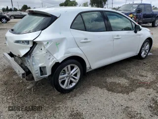 2020 Toyota Corolla Hatchback SE with VIN JTND4RBEXL3090940, listed as a Copart auction lot 77747284 with 58,201 mi miles and Salvage Title. Bid and sale history available at carsss.com. Image 3.