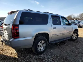 2012 Chevrolet Suburban LT with VIN 1GNSCJE02CR167868, listed as a Copart auction lot 43108575 with 206,082 mi miles and Salvage Title. Bid and sale history available at carsss.com. Image 3.