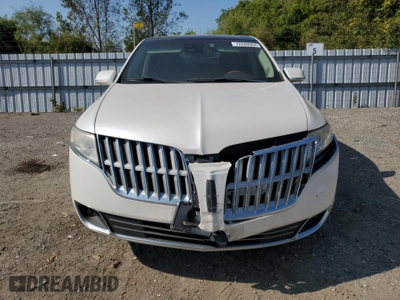 2011 Lincoln MKT with VIN 2LMHJ5AR1BBJ52039, listed as a Copart auction lot 72280004 with 275,945 mi miles and Clean Title. Bid and sale history available at DreamBid. Image 5.