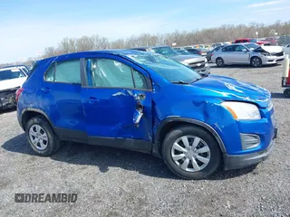 2016 Chevrolet Trax LS z VIN KL7CJKSB2GB584109, wystawiony jako IAAI lot #41937617 z przebiegiem 127 901 mil mil oraz . Historia ofert i sprzedaży dostępna na DreamBid. Obrazek 13.