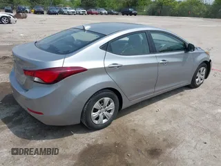2016 Hyundai Elantra SE with VIN 5NPDH4AE4GH752857, listed as a IAAI auction lot 42421560 with 200,290 mi miles and . Bid and sale history available at DreamBid. Image 4.