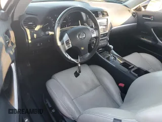 2013 Lexus IS 250 C with VIN JTHFF2C26D2527499, listed as a Copart auction lot 81529634 with 70,695 mi miles and Salvage title. Bid and sale history available at DreamBid. Image 8.