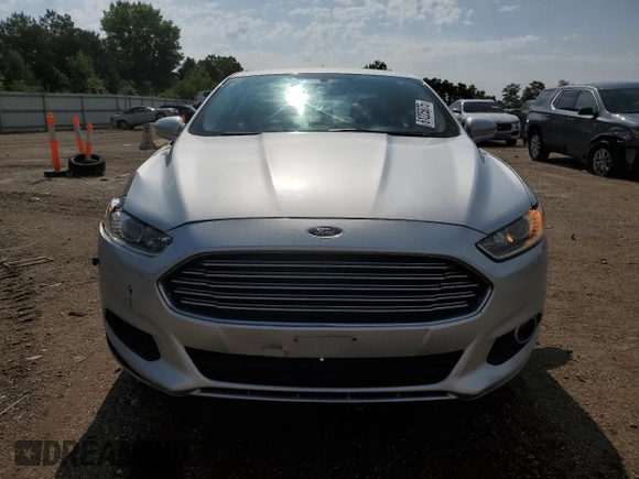 2016 Ford Fusion SE z VIN 3FA6P0HDXGR369218, wystawiony jako Copart lot #61225875 z przebiegiem 176 559 mil mil oraz Szkoda całkowita • Salvage title. Historia ofert i sprzedaży dostępna na DreamBid. Obrazek 5.