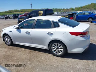 2016 Kia Optima LX with VIN 5XXGT4L31GG008961, listed as a IAAI auction lot 42148050 with 184,465 mi miles. Bid and sale history available at carsss.com. Image 14.
