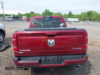 2022 Ram 1500 Laramie z VIN 1C6SRFJT0NN333200, wystawiony jako IAAI lot #42217219 z przebiegiem 27 332 mil mil oraz . Historia ofert i sprzedaży dostępna na DreamBid. Obrazek 16.