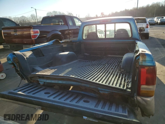 1993 Ford Ranger Splash with VIN 1FTCR10U8PPB08220, listed as a Copart auction lot 83529164 with 284,189 mi miles and Salvage title. Bid and sale history available at DreamBid. Image 6.
