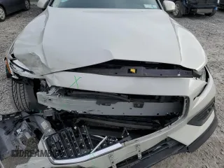 2021 Volvo V60 z VIN YV4102WK5M1068137, wystawiony jako Copart lot #43039304 z przebiegiem 46 349 mil mil oraz . Historia ofert i sprzedaży dostępna na DreamBid. Obrazek 11.