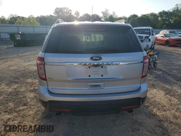 2011 Ford Explorer XLT z VIN 1FMHK7D8XBGA92536, wystawiony jako Copart lot #52979635 z przebiegiem 260 753 mil mil oraz Szkoda całkowita • Salvage title. Historia ofert i sprzedaży dostępna na DreamBid. Obrazek 6.