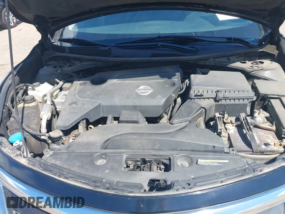 2013 Nissan Altima SV with VIN 1N4AL3AP0DC243052, listed as a IAAI auction lot 42014163 with 196,367 mi miles and . Bid and sale history available at carsss.com. Image 10.