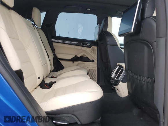 2017 Porsche Cayenne S E-Hybrid with VIN WP1AE2A2XHLA74262, listed as a Copart auction lot 41544075 with 29,837 mi miles and Salvage title. Bid and sale history available at DreamBid. Image 12.