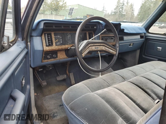1986 Ford F-150 with VIN 1FTEX15N9GKA08804, listed as a Copart auction lot 49934975 with 50,777 mi miles and Clean Title. Bid and sale history available at DreamBid. Image 8.