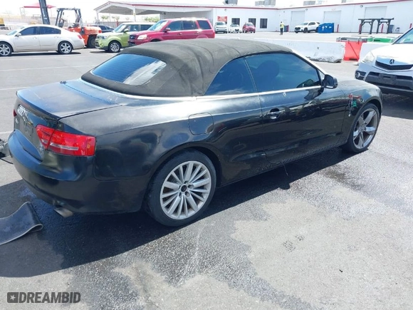 2010 Audi A5 Premium Plus with VIN WAULFAFH3AN011574, listed as a IAAI auction lot 41944885 with 1 mi miles. Bid and sale history available at carsss.com. Image 4.