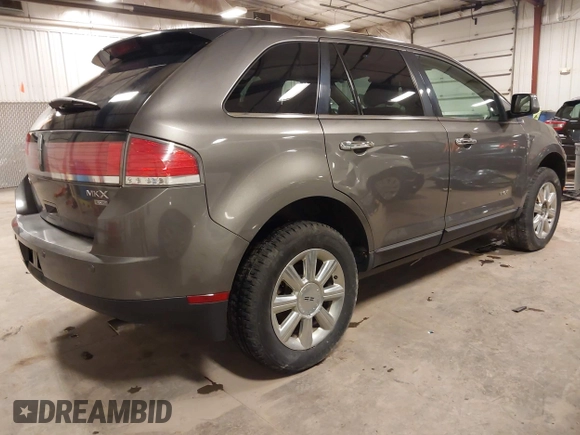 2009 Lincoln MKX with VIN 2LMDU88C79BJ11515, listed as a IAAI auction lot 41927989 with 167,273 mi miles and . Bid and sale history available at DreamBid. Image 4.
