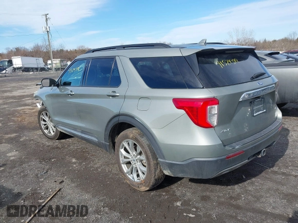 2020 Ford Explorer XLT with VIN 1FMSK8DH0LGB90584, listed as a IAAI auction lot 41524542 with 73,030 mi miles. Bid and sale history available at carsss.com. Image 3.