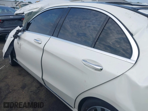 2017 Mercedes-Benz C 300 with VIN WDDWF4KB1HR250729, listed as a IAAI auction lot 42580813 with Not provided miles and . Bid and sale history available at DreamBid. Image 14.